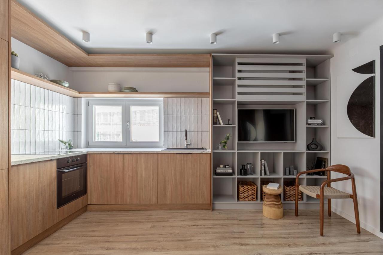 Downtown Story By Urbanesq Apartment Bucureşti Ngoại thất bức ảnh