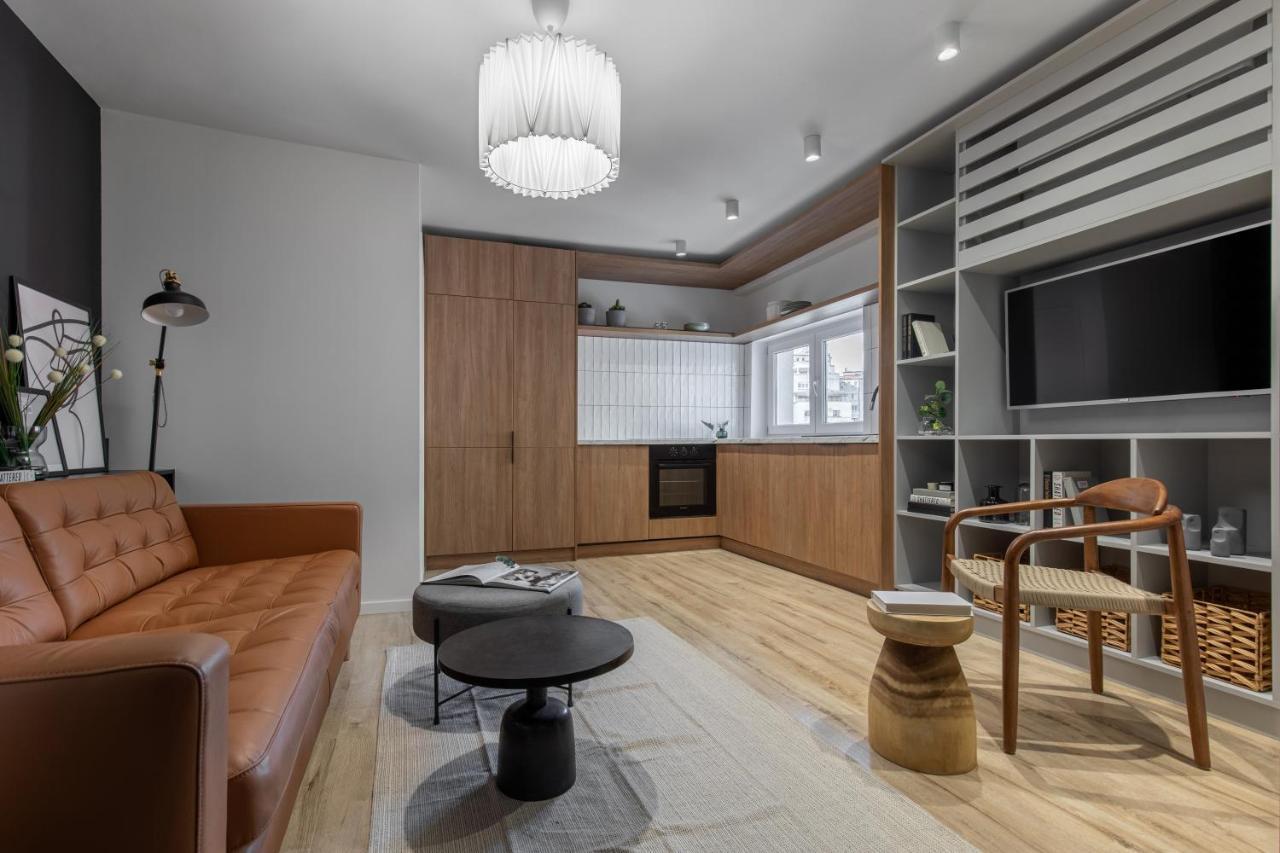 Downtown Story By Urbanesq Apartment Bucureşti Ngoại thất bức ảnh